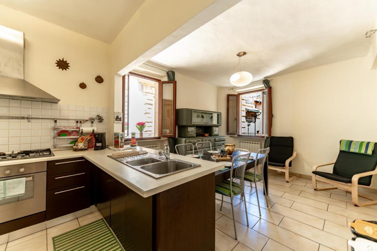 דירות Terrazza Dei Sarti Central Volterra Penthouse 6 Beds & More מראה חיצוני תמונה